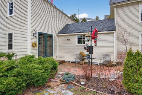 9 Summer Street Kennebunk ME 04043