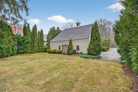 9 Summer Street Kennebunk ME 04043