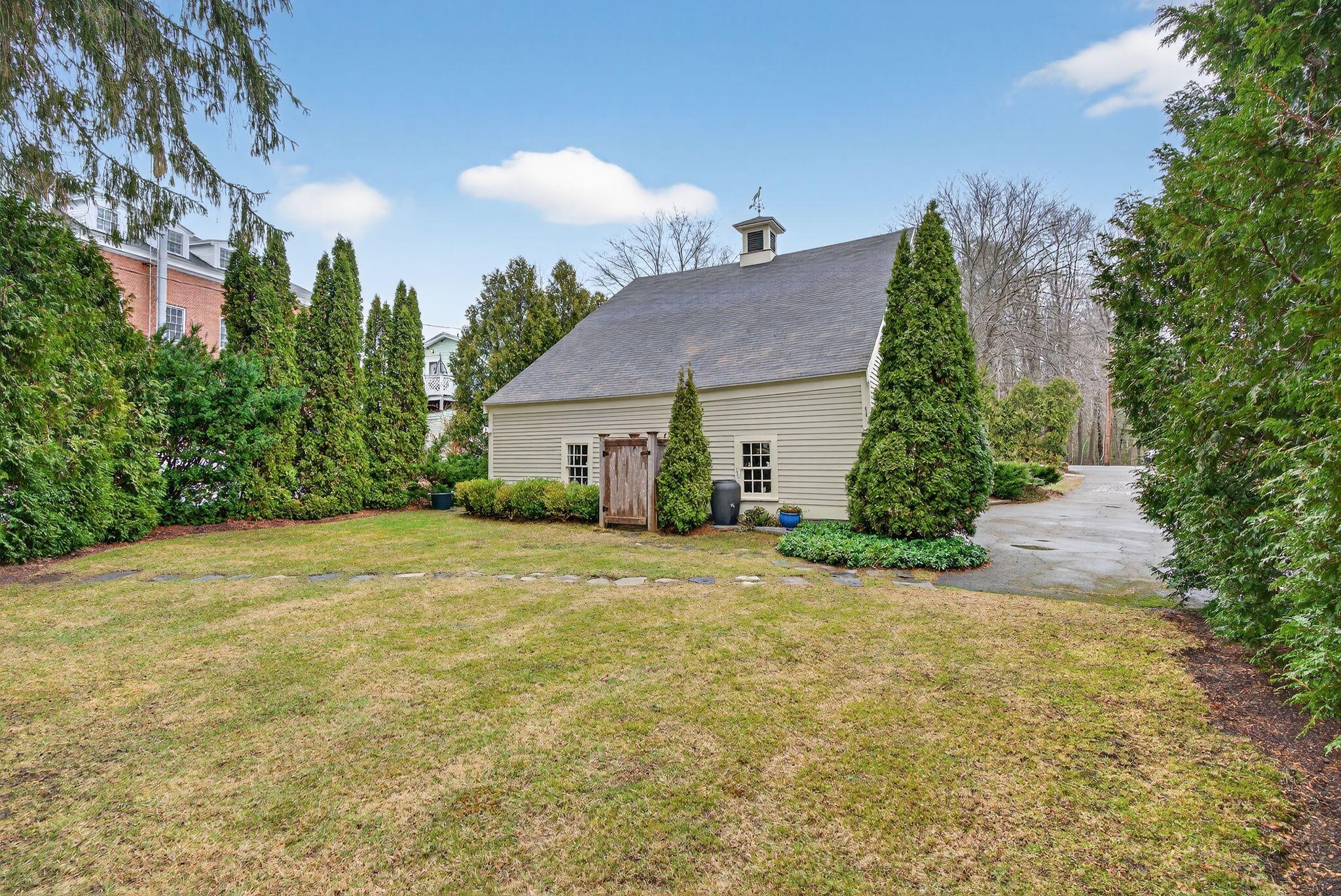 9 Summer Street Kennebunk ME 04043