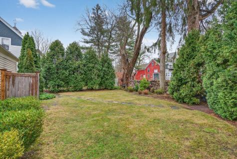 9 Summer Street Kennebunk ME 04043