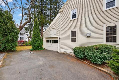 9 Summer Street Kennebunk ME 04043