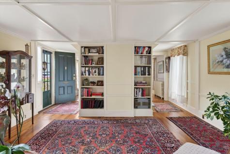 9 Summer Street Kennebunk ME 04043