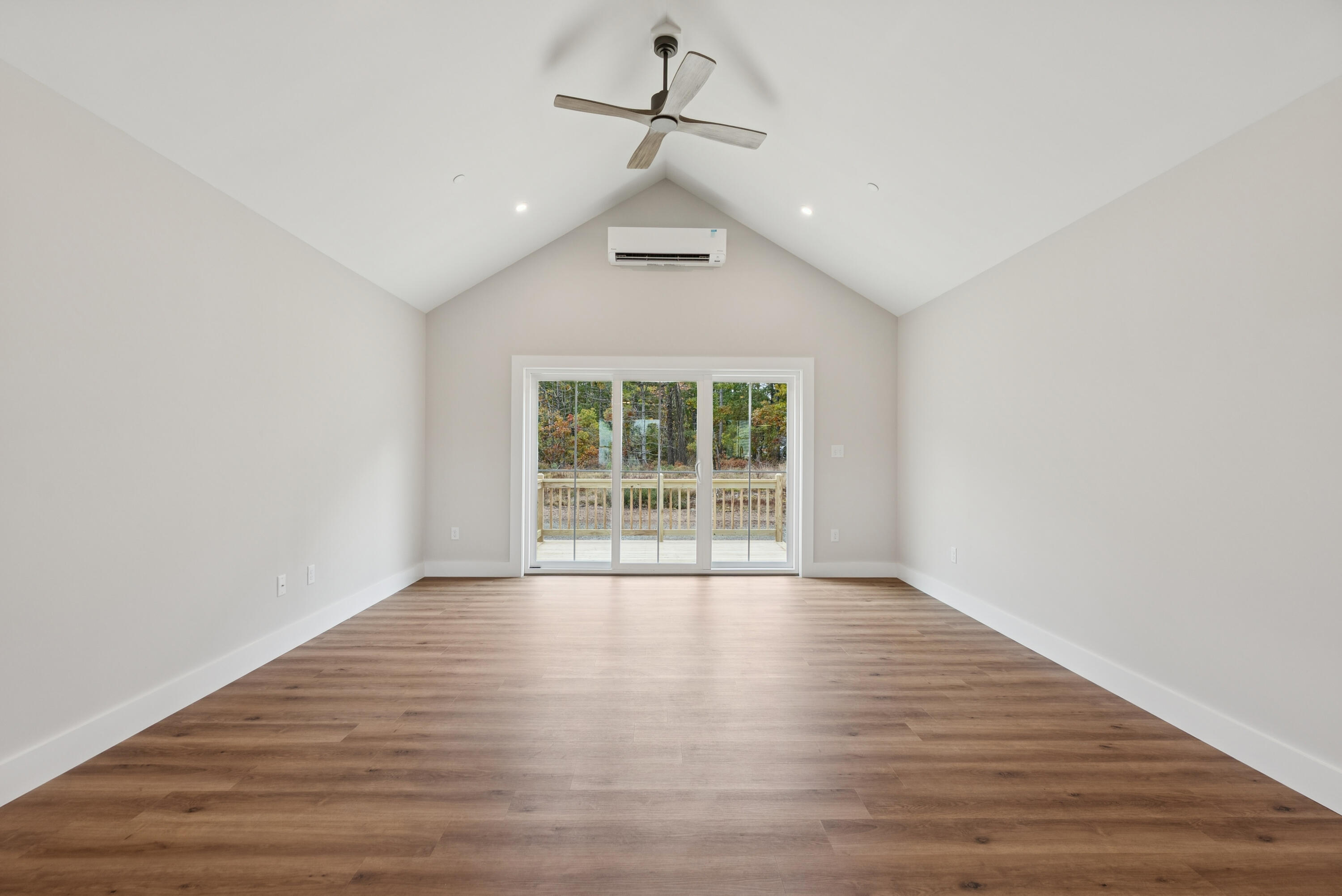 29 Lentago Lane Sanford ME 04073