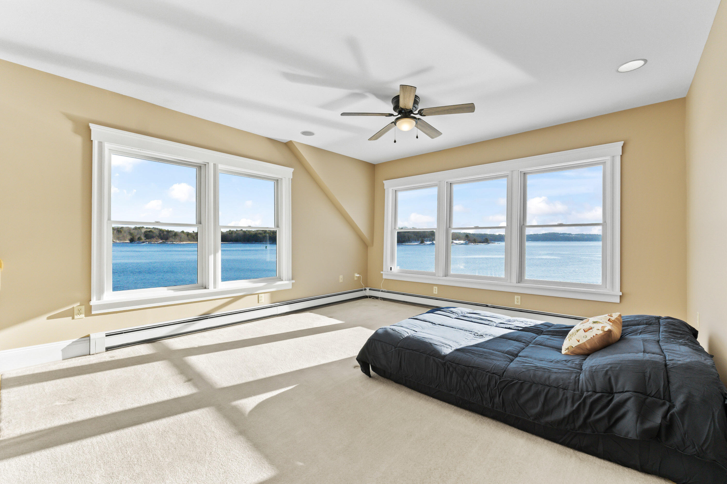 15 Church Lane Phippsburg ME 04562