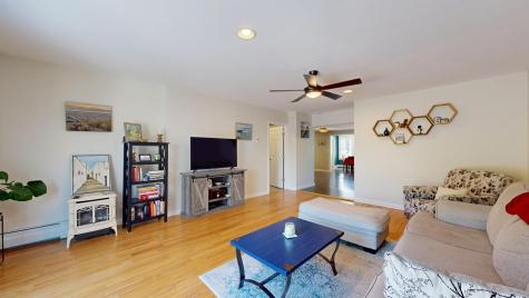 386 East Avenue Lewiston ME 04240