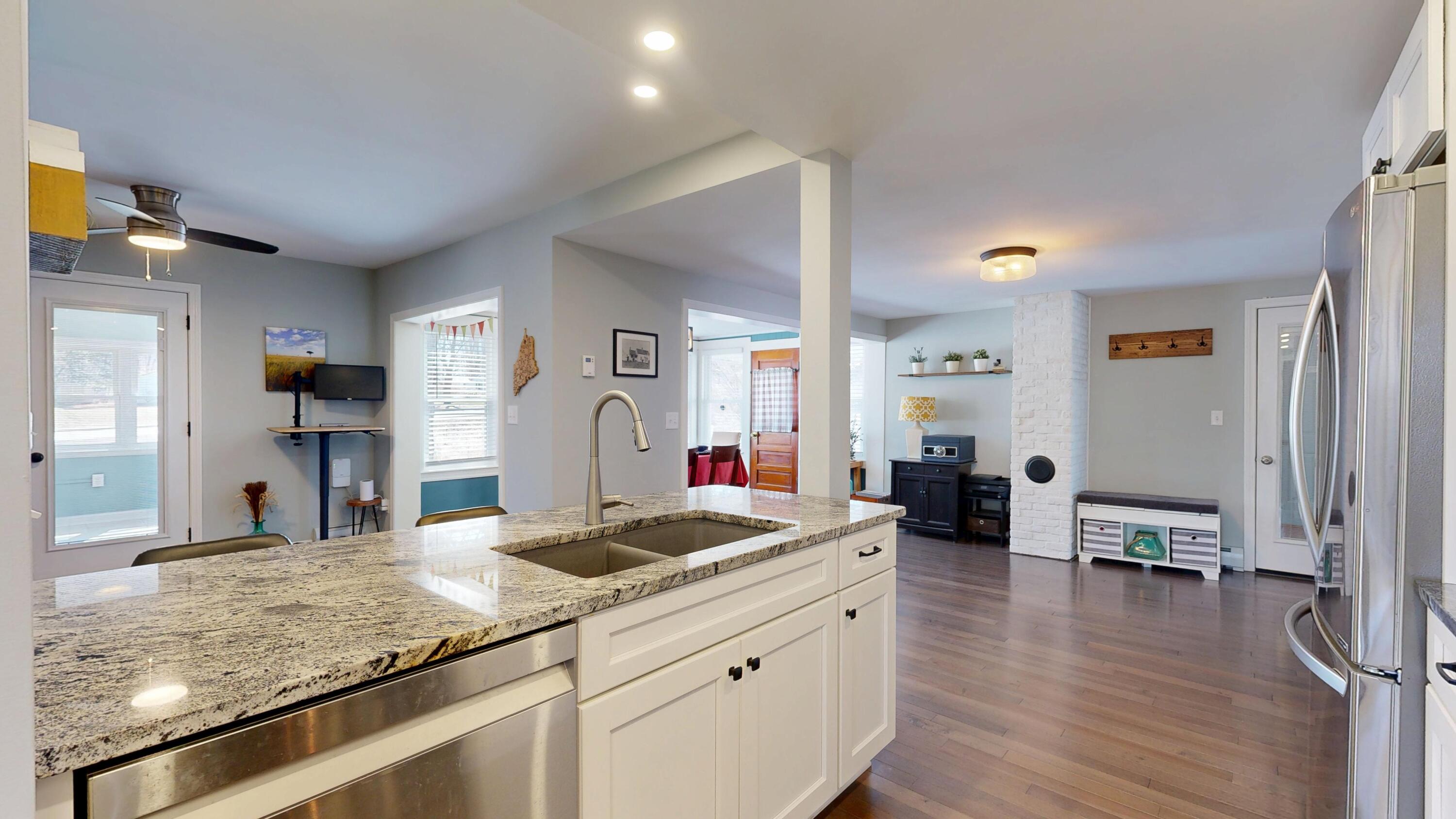 386 East Avenue Lewiston ME 04240