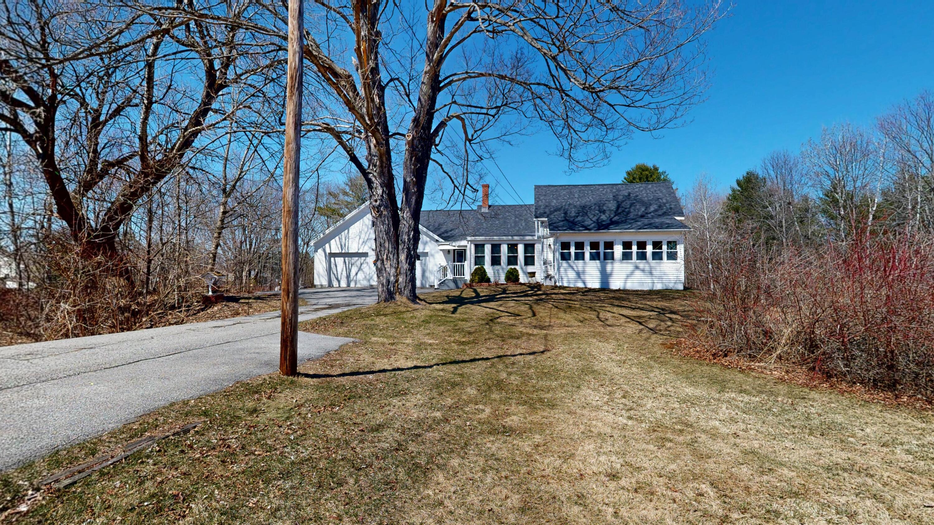 386 East Avenue Lewiston ME 04240