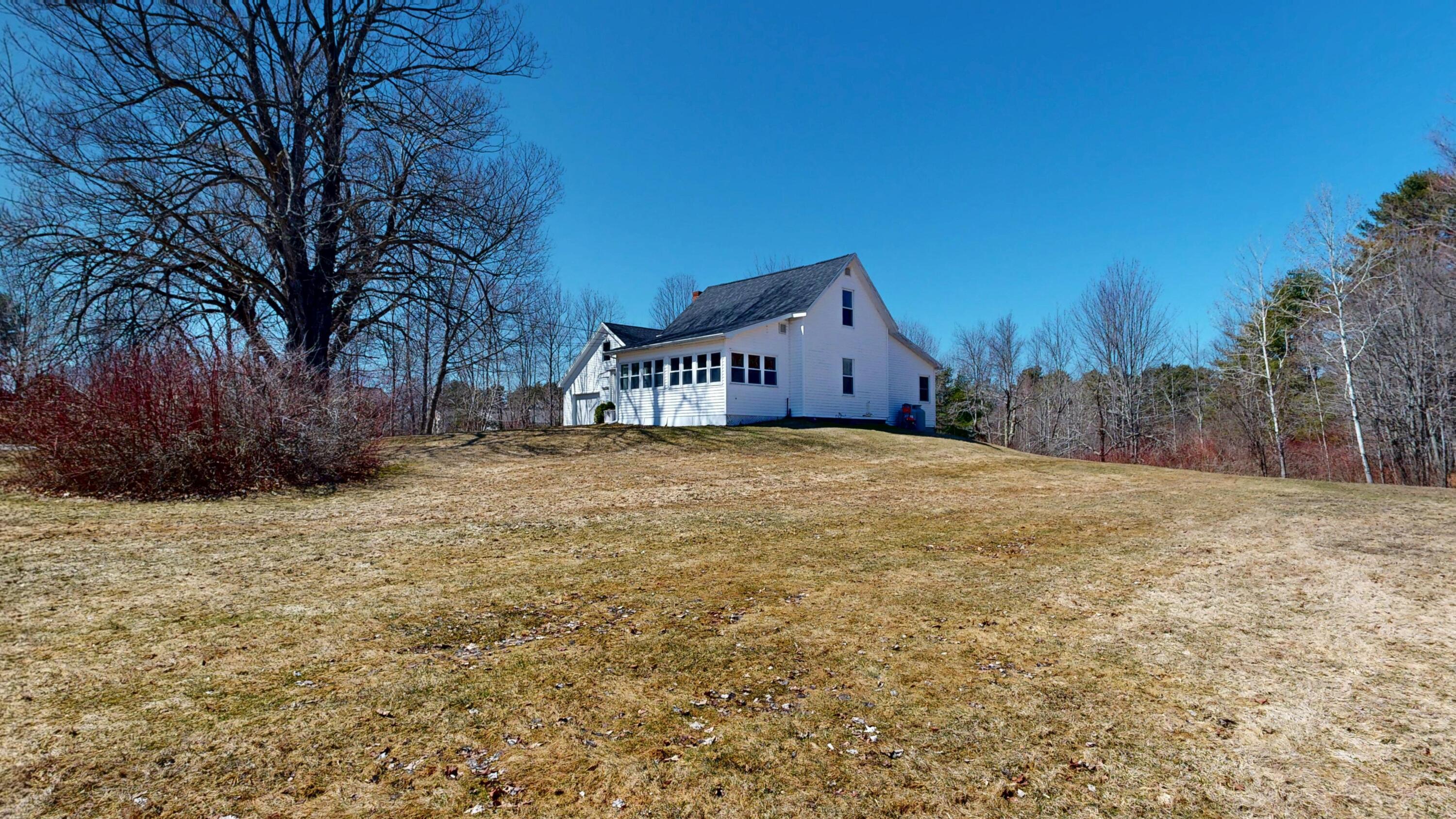 386 East Avenue Lewiston ME 04240