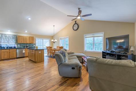 26 Lisa Lane Naples ME 04055