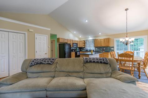 26 Lisa Lane Naples ME 04055