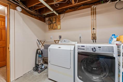 24 Penny Lane Jefferson ME 04348