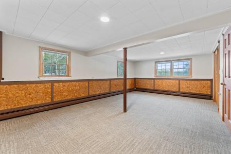 24 Penny Lane Jefferson ME 04348