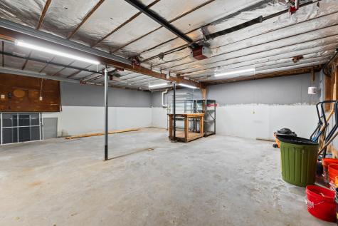 24 Penny Lane Jefferson ME 04348