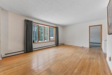 24 Penny Lane Jefferson ME 04348