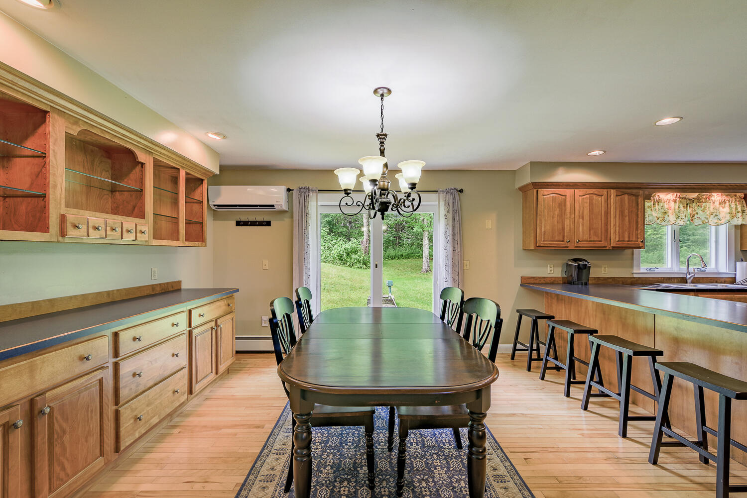 5 Ben Paul Lane Rockport ME 04856