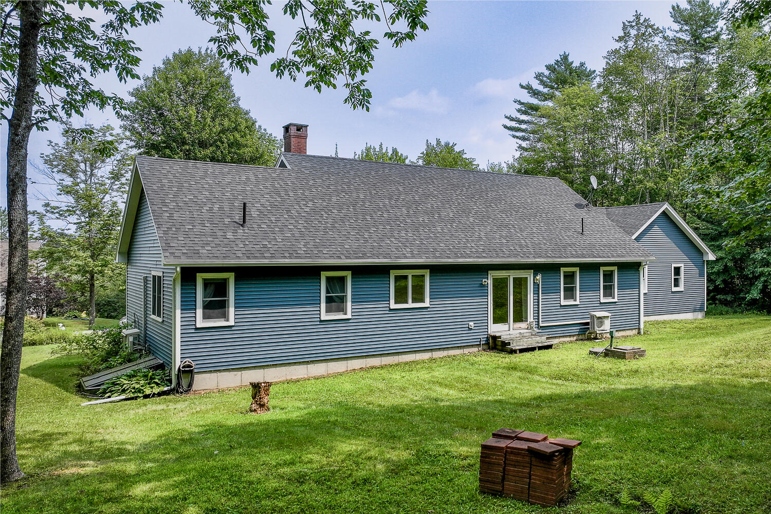 5 Ben Paul Lane Rockport ME 04856