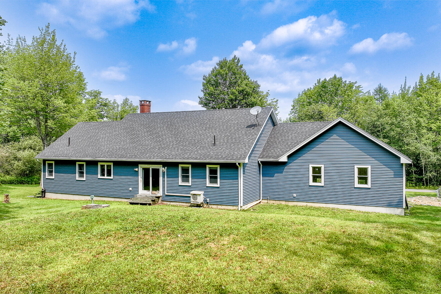 5 Ben Paul Lane Rockport ME 04856