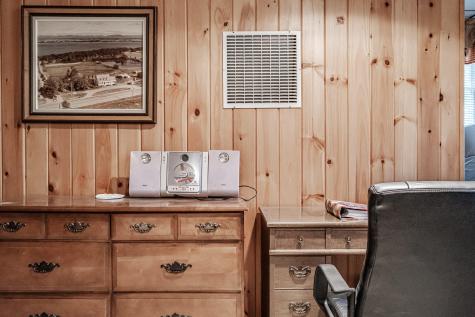 368 Oxford Street Paris ME 04281