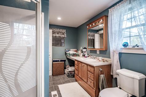 368 Oxford Street Paris ME 04281