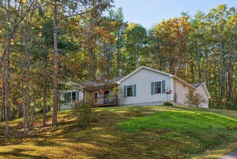16 Harlie Woods Road Durham ME 04222