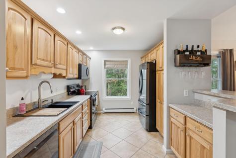 16 Harlie Woods Road Durham ME 04222