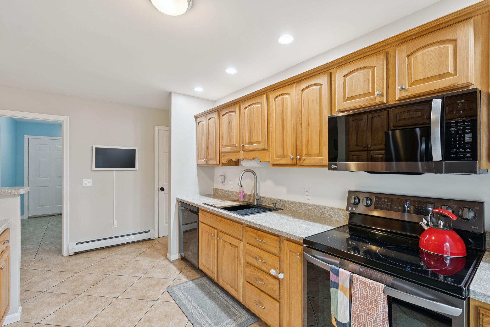 16 Harlie Woods Road Durham ME 04222