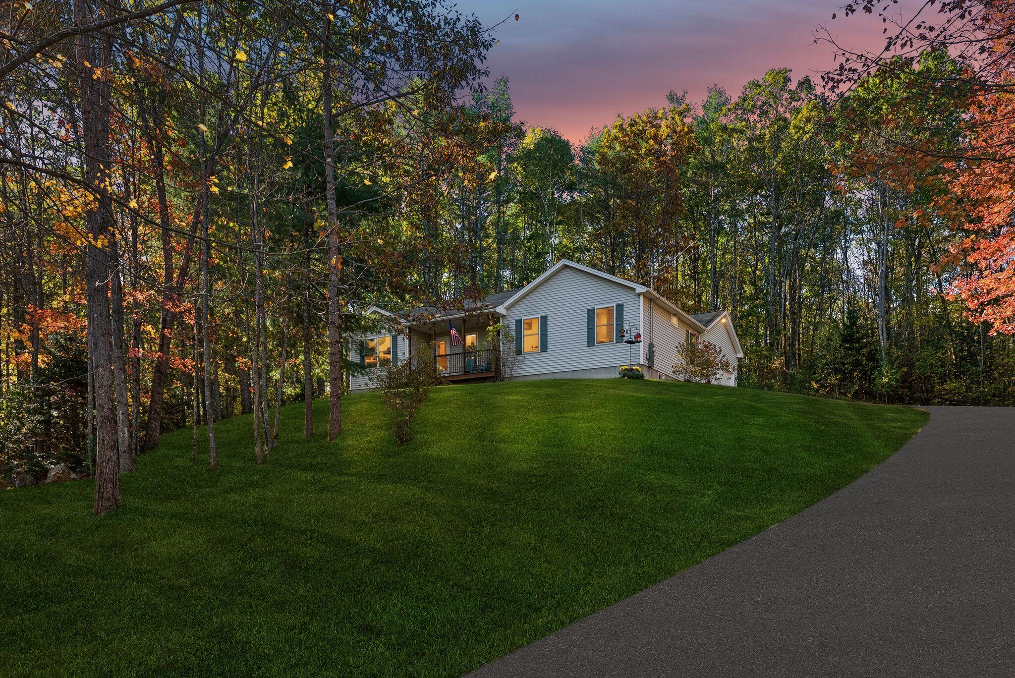 16 Harlie Woods Road Durham ME 04222