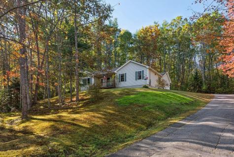 16 Harlie Woods Road Durham ME 04222