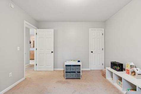 16 Harlie Woods Road Durham ME 04222