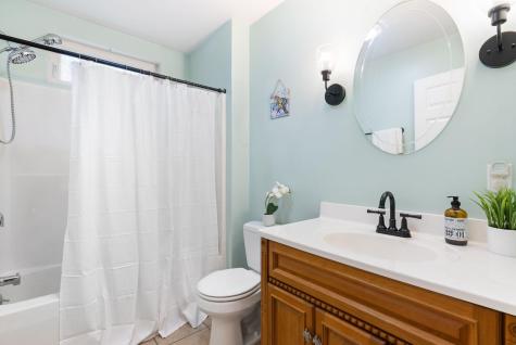 16 Harlie Woods Road Durham ME 04222