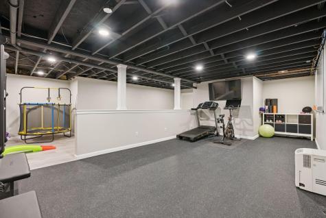 16 Harlie Woods Road Durham ME 04222