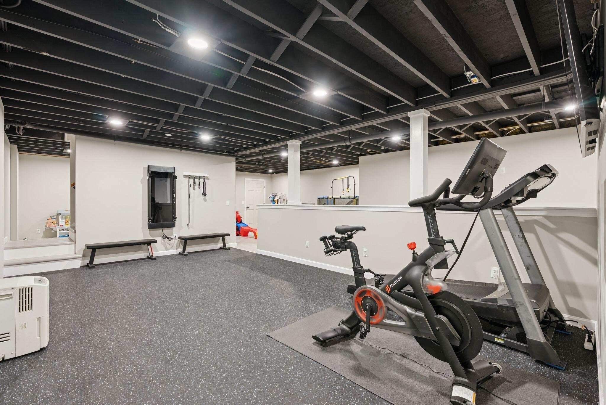 16 Harlie Woods Road Durham ME 04222