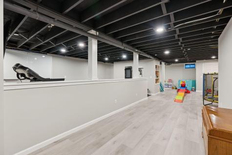 16 Harlie Woods Road Durham ME 04222