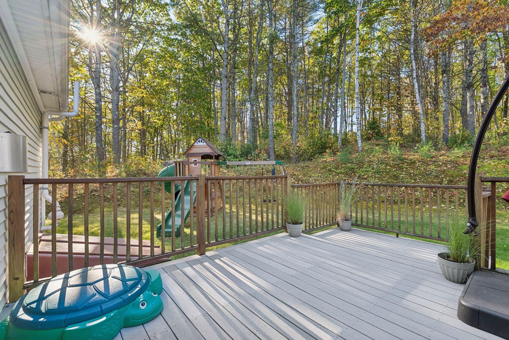 16 Harlie Woods Road Durham ME 04222