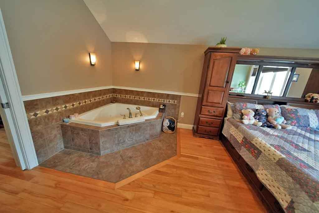23 Mill Street Houlton ME 04730