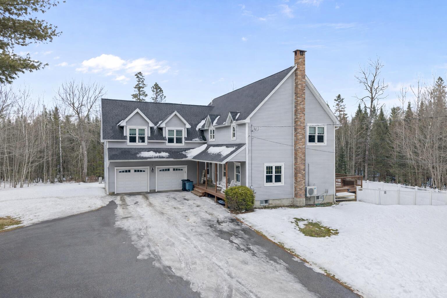 73 Jillian Way Glenburn ME 04401