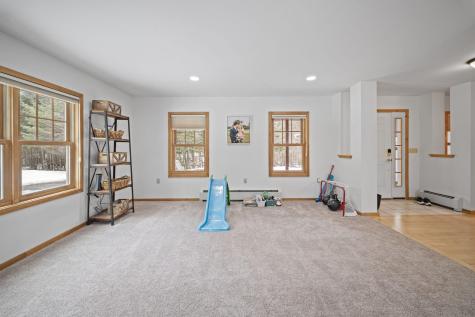 73 Jillian Way Glenburn ME 04401