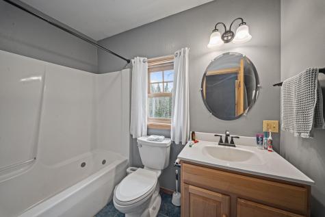 73 Jillian Way Glenburn ME 04401