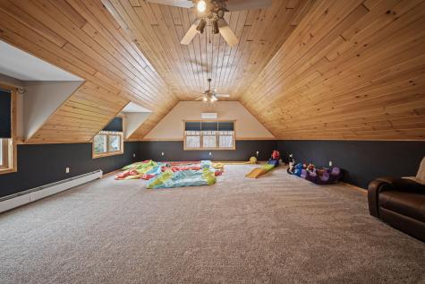 73 Jillian Way Glenburn ME 04401