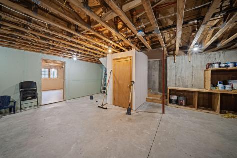 73 Jillian Way Glenburn ME 04401