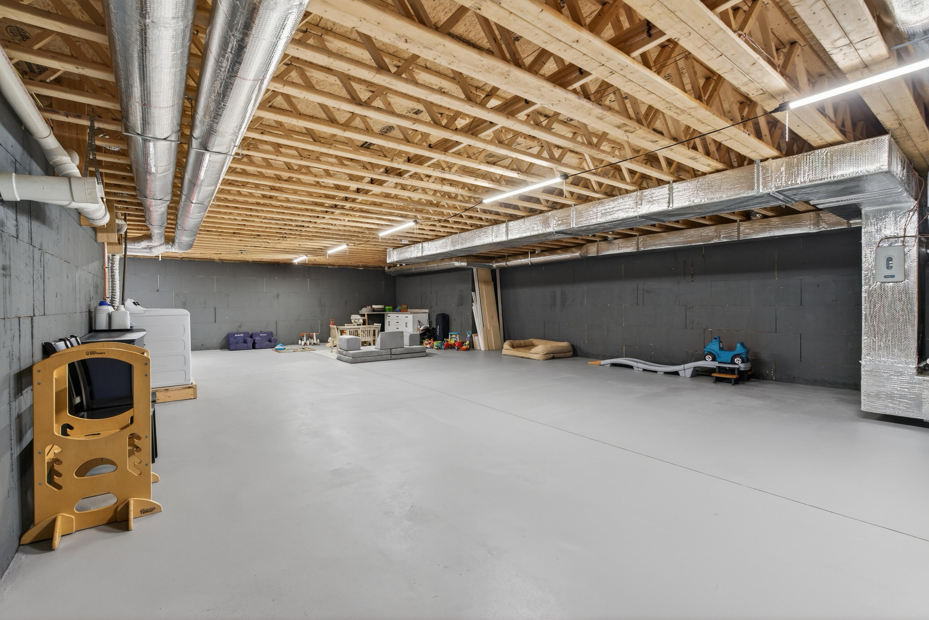 106 Tyler Road China ME 04358