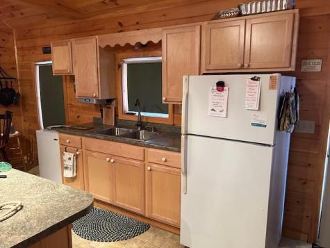 28 Valentine Lane Dexter ME 04930