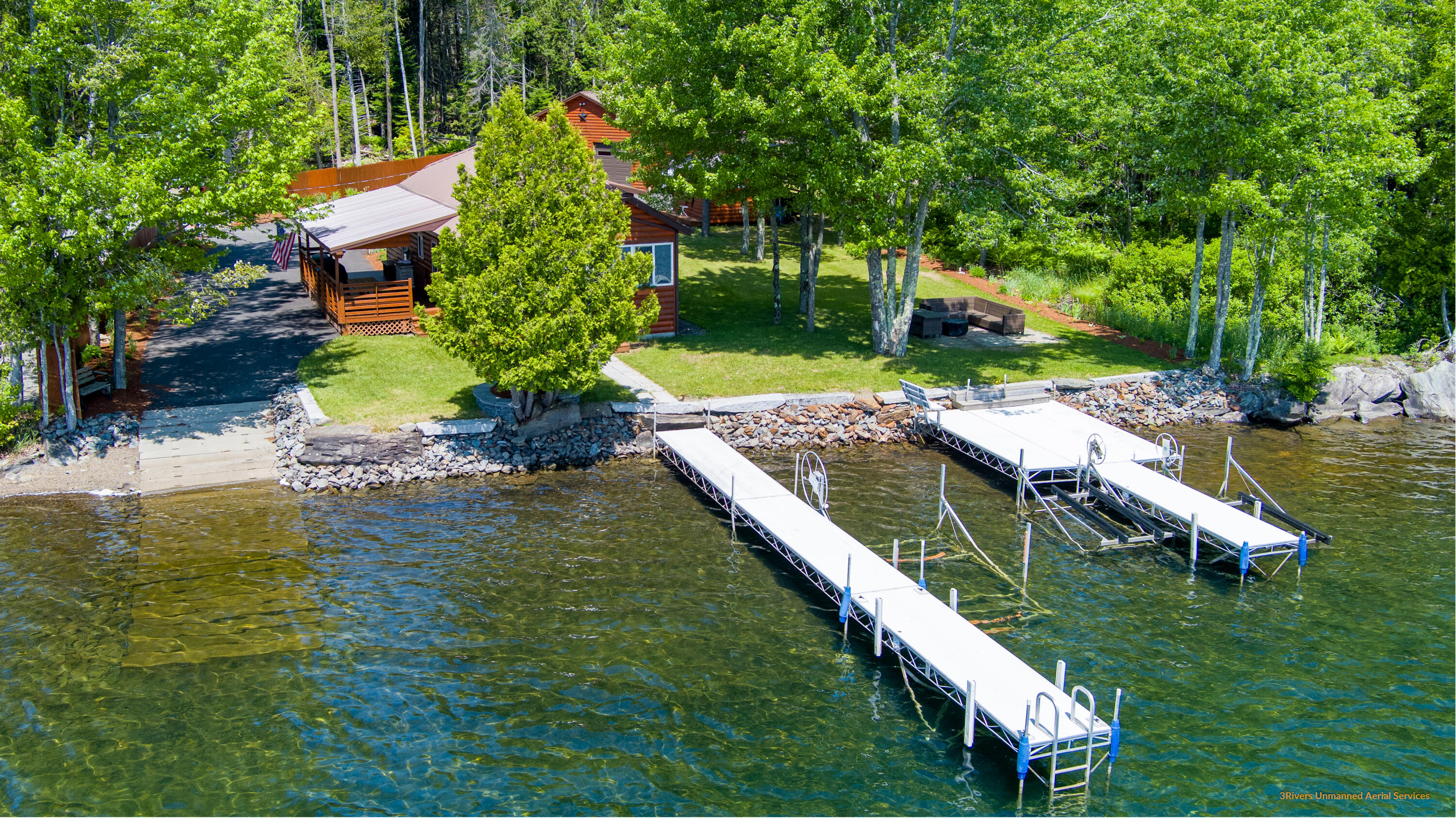 28 Valentine Lane Dexter ME 04930