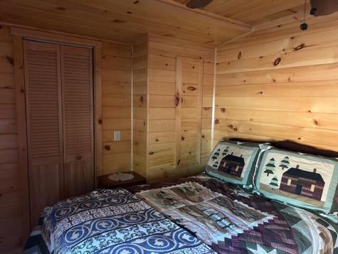 28 Valentine Lane Dexter ME 04930