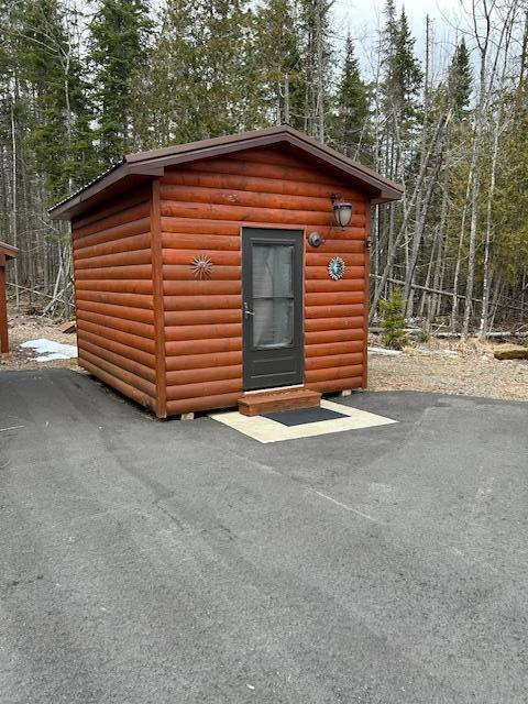 28 Valentine Lane Dexter ME 04930