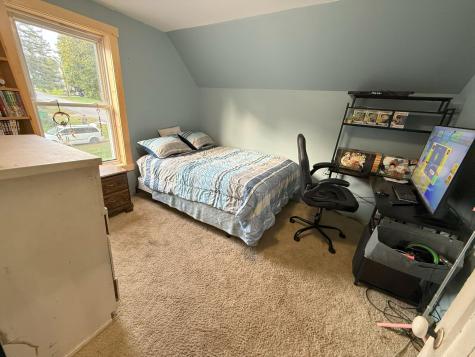 77 Lincoln Street Dexter ME 04930