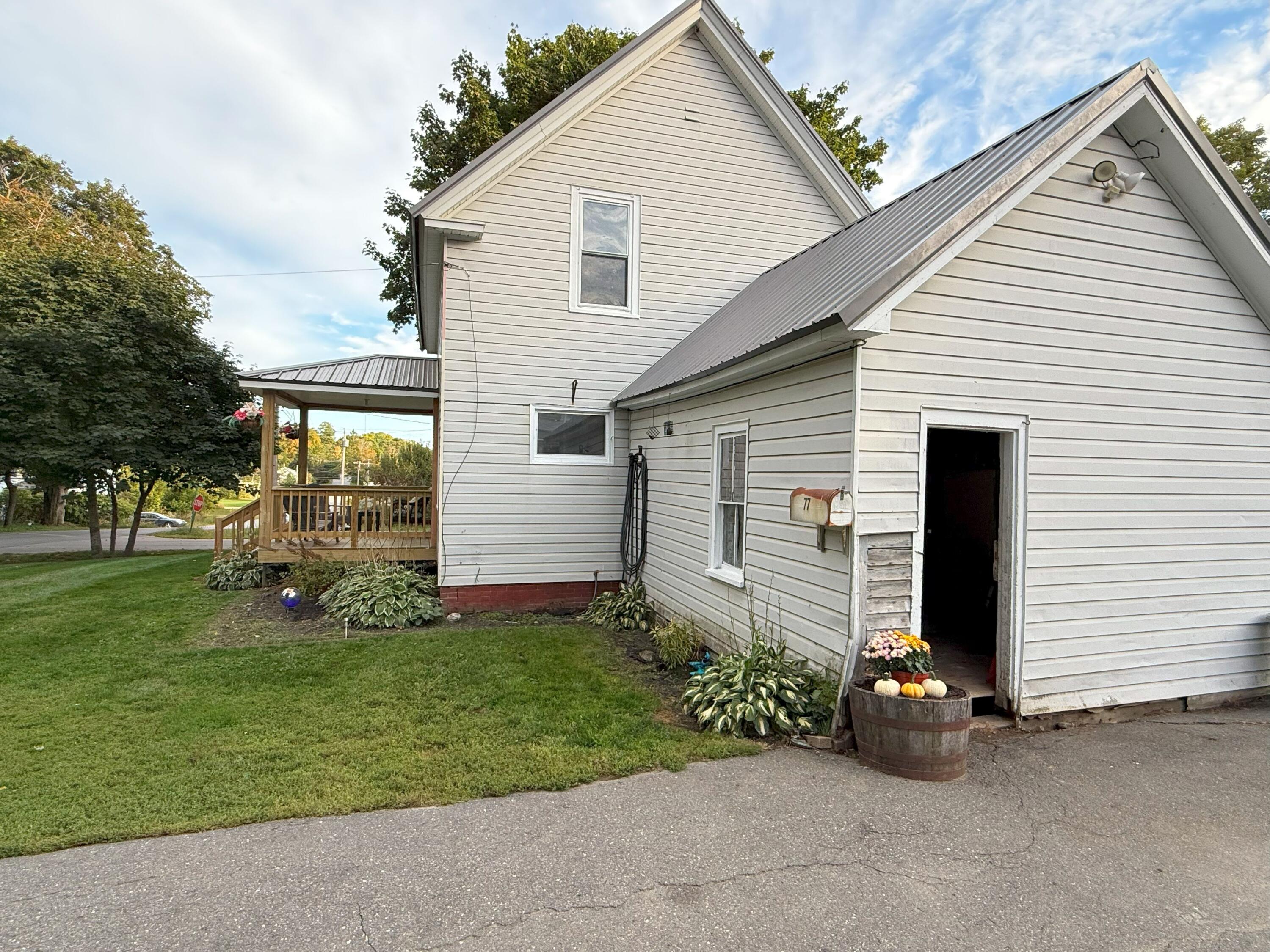 77 Lincoln Street Dexter ME 04930