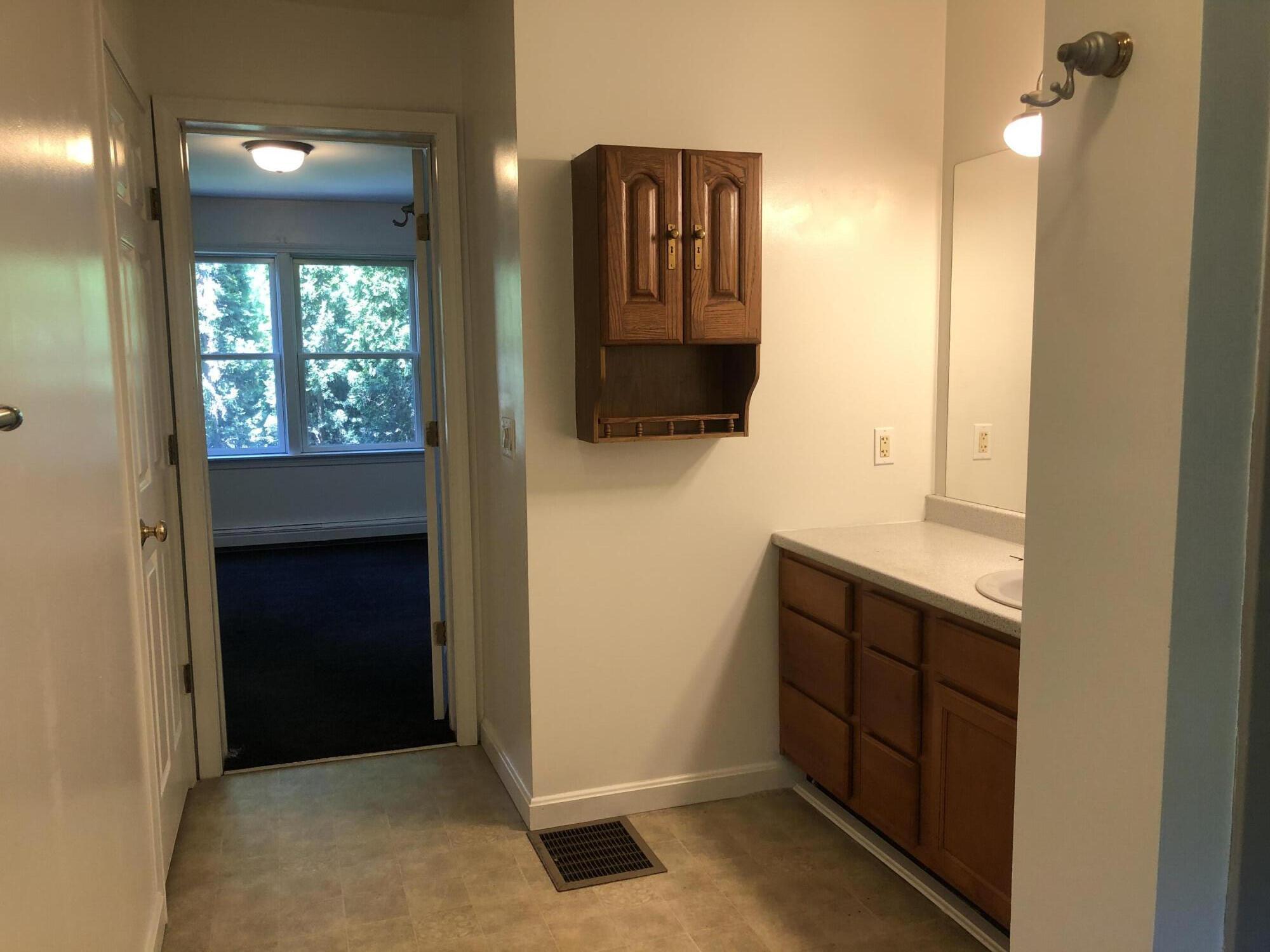 11 Hilltop Drive Wiscasset ME 04578