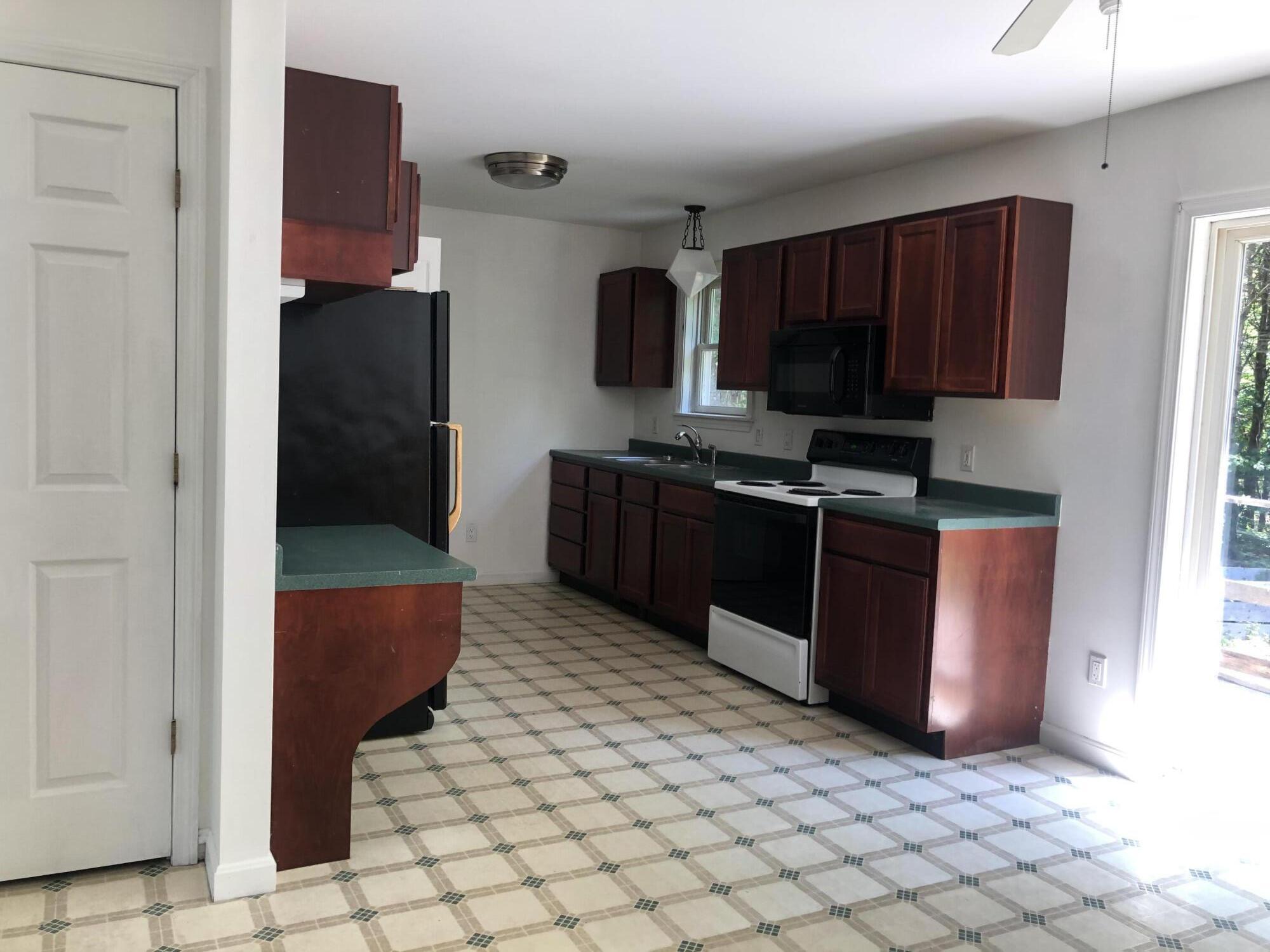 11 Hilltop Drive Wiscasset ME 04578