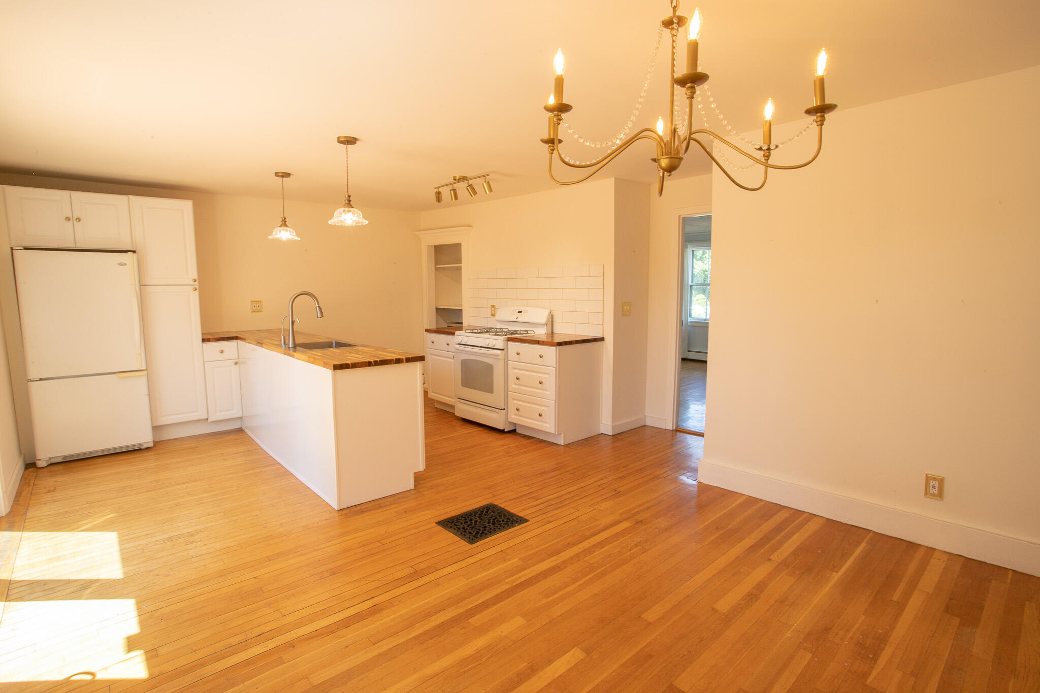 397 Hancock Street Bangor ME 04401